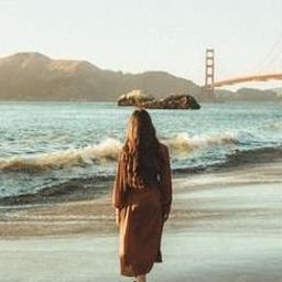 SareslirofVw9h's profile picture. 