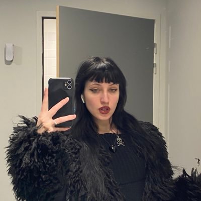 vhs00kiE's profile picture. pas de nude.