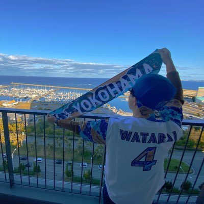 michiteru0701's profile picture. 野球用アカウント作りました。'94ベイスターズファン！ハマスタ中心に遠征もちょこちょこ行きます。外野で声を出すのも、内野でのんびり見るのも両方好き。野球歴は16年(肩を破壊して引退)。ベイスターズファンの方、無言フォロー失礼します！