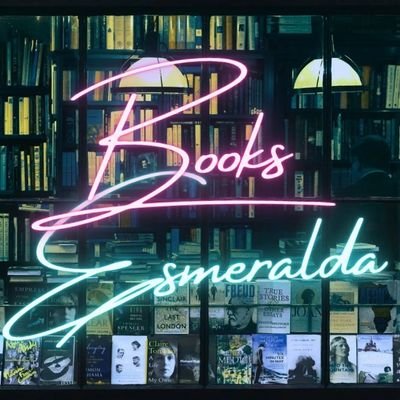 ブックス エスメラルダ📚京都の御所近くにあるこもれび書店さん @knitk_edit の棚をお借りしております。ライト文芸、ファンタジー、ヨーロッパに関する本が多め。