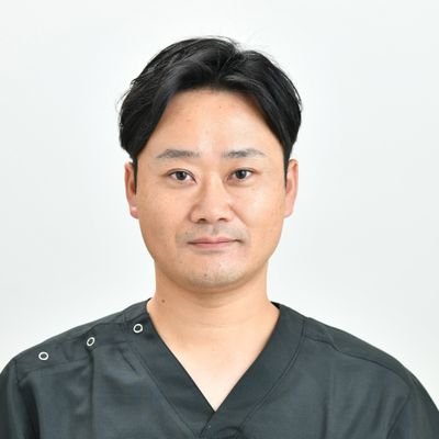 yoinnoyoin79's profile picture. 関節整体 余韻の余韻｜余韻の余韻株式会社 代表取締役
理学療法士｜JAPAN Joint Adjuster|パーソナルトレーナー
関節が変わると、人生が変わる。
動きのその先に残る**“余韻”**を体感する整体✨関節調整 × インソール × トレーニングで身体の深層から持続する快適さをサポート。
