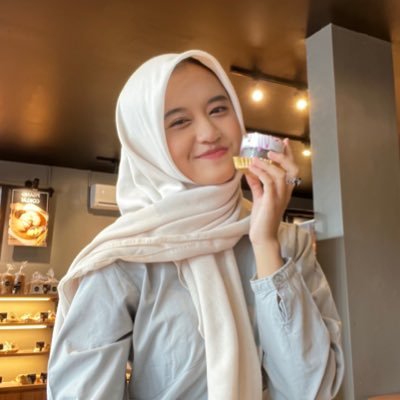 sm0kedB33f's profile picture. فَاِذَا فَرَغْتَ فَانْصَبْۙ