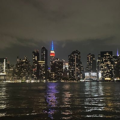 Yolla482122's profile picture. 