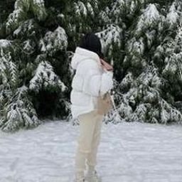 Firnee__xrbla's profile picture. 