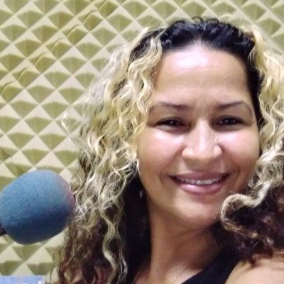 Defensora del ambiente y sus recursos naturales
Locutora certificada
Productor Nacional Independiente
Mi causa La Educación Ambiental
LIBRA 100%