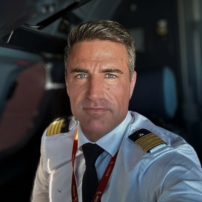 memee377626's profile picture. 