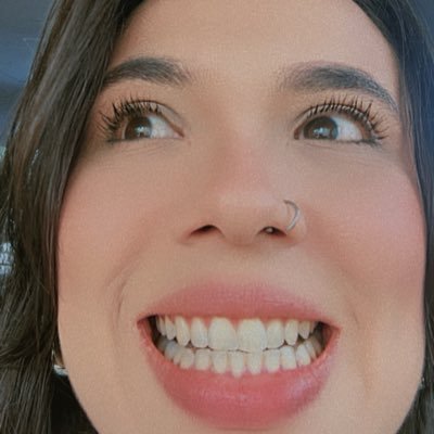 filha do Maranhão, fã do Zé Felipe, amiga da Sandy, eleitora do Lula, ex do Wagner Moura