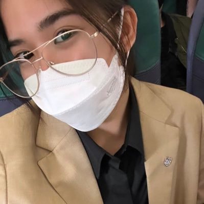 PORtheeBini's profile picture. Keep moving forward | No no pilit