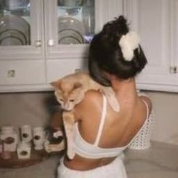 Neaulatey_PJHv's profile picture. 