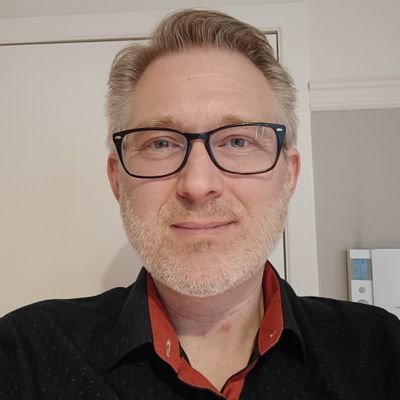 fecto's profile picture. Pro des TI depuis 25 ans, indépendantiste, supporter du CF Montréal