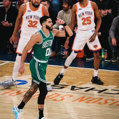 debora017254's profile picture. 