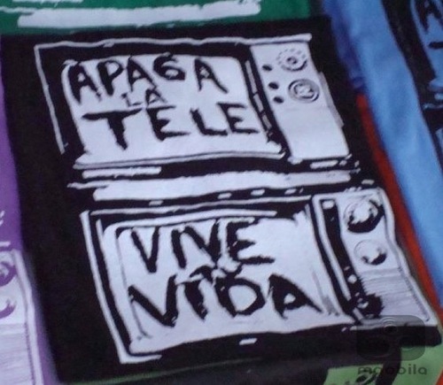 Carayaperez's profile picture. Artist/Designer/Printer/Teacher