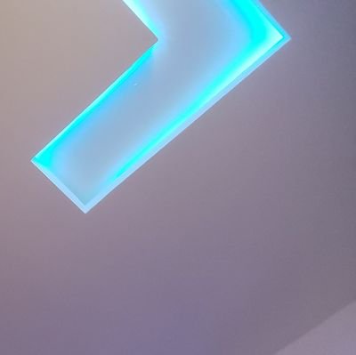 DamilolaDam5's profile picture. 
