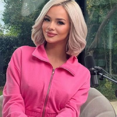 Emilia1528142's profile picture. 