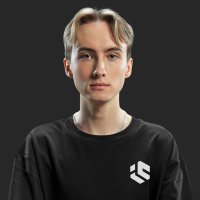 Q-Q (@qq_cs2) 's Twitter Profile