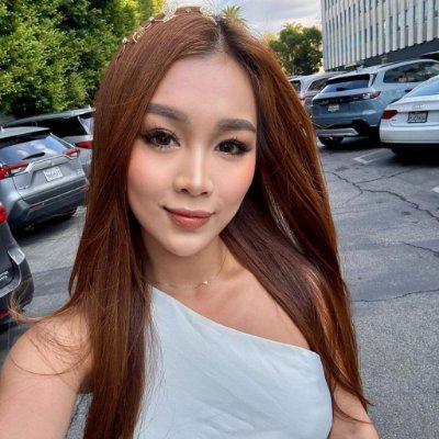 sashayfidley's profile picture. 💖 Just a girl with a camera and a heart full of dreams 🌸 Embracing the chaos