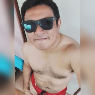 Niño de los 90' 🎈
Fan de la playa y de los atardeceres 🌅 || Naked⚔️ || Cinefilo 🎭 || 🍃🐶🇲🇽📷
✨️Sonreír te sienta bien✨️