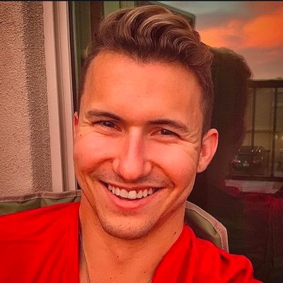 Janean35165373's profile picture. 🏦Partner at addicted2success Going out 🪂for a world record attempt Work wise? I 🧳solve global problems