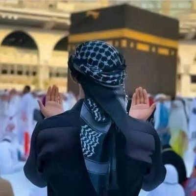 Proud Muslim ❤️🕋
AlhamDulillah For everything ❤️.........
Allah is with those who are patient 🌺💯