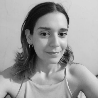 Educadora.
Amo la geografía, la literatura y la historia.