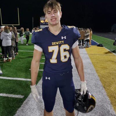 2027 |DT/OG @ Dewitt High School | 3.7 GPA | 6’1 | 210 lbs | Bench 275, Power Clean: 225 | #56 |📱- (517)-898-4431