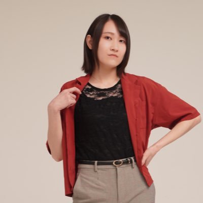 フリー。役者。舞台。映像。ダンス。歌。166cmの人。【出演】アニマックス朗読劇『坂道のアポロン』アンサンブル/『12人の怒れる人々』3号役/『逆流家族2025』大島瑠璃役/『サンドリヨン -灰かぶり姉妹- 』ドリーゼラ役/『携帯と太陽〜それでも⼈は蓋を舐める〜』 マキエ役etc⭐️NEXT...