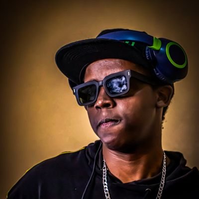 AsitiCaptain's profile picture. Captain of the Beats
DJ | Remixer | Tutor
For bookings contact: +254708908601🇰🇪
Email: captain254kenya@gmail.com
Clubs•Private gigs•Media•Corporate•Events