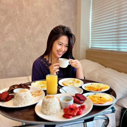 kl_hh78443's profile picture. 的名字是 Natsuki，我是中國水手藝伎🛳️
  我正在進行藝伎之旅。
  請品嚐道地的台灣美食😊