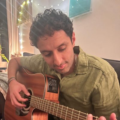 realnavida's profile picture. Founder of GenZArt and Alyve, ex-Boston Dynamcis, passionate about AI, Robotics and psychology