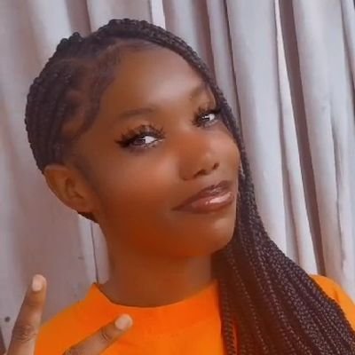 SophieSalvy's profile picture. 