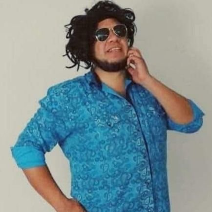 Comediante | Galán de Barrio | Dios de Cerrito Colorado | Ni Fifi ni Chairo