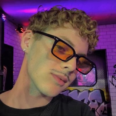 leosantxxs's profile picture. cwb