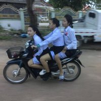 บ่าวลาว (@mtbky3k) 's Twitter Profile