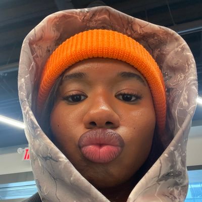 mattelmalik's profile picture. Romans 8:28|                                                        run away now pls and thank u🍉🇨🇩