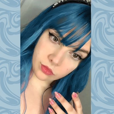 ~ 𝚂̷𝚊̷𝚍̷ 𝚐̷𝚒̷𝚛̷𝚕̷ 🖤 Me gustan los video juegos 🎮👾(˶˃ ᵕ ˂˶)