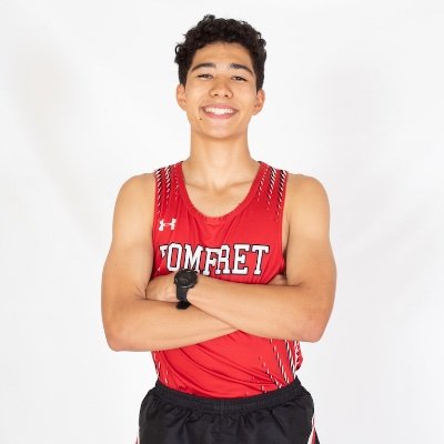 Sophomore at Pomfret School, a NE boarding school. College bound cross country athlete with a 3.9 GPA. Youth symphony (clarinet) and chess.