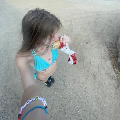 Katie1767645's profile picture. 