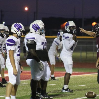 Issy Lewis-Hunt/ class of 2027/ defensive tackle, right tackle/ 5’10-365/ 3.9 gpa/ 📍Lincoln northwest, Nebraska/ https://t.co/QVmEvIQoYs