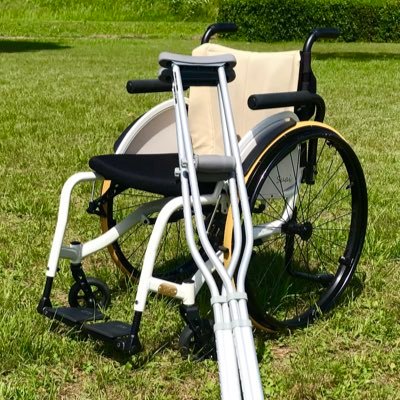 nilebukamisachi's profile picture. noteに自伝「生と死を見つめて」掲載中。目標は書籍化。猫と温泉と食べるのが好き。アロマ・ハーブ勉強中。岡村靖幸さん、藤井風さん推し。好きな超人はアシュラマンさん。尊敬する人は植木等さん。大河ドラマ好き。多骨性線維性骨異形成症。双極性障害2型。強迫性障害。甲状腺機能低下症。過敏性腸症候群。自律神経失調症。