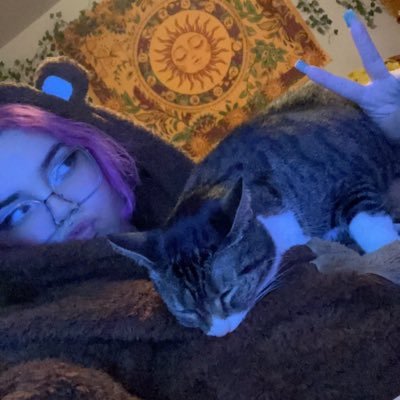 MochiMomFB's profile picture.