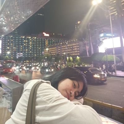 WMalayanti76034's profile picture. 