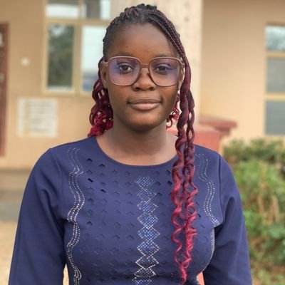 EstherEsan62856's profile picture. I'm Esan Esther Temilola✍️ Physiology Student🔥 Social Media Manager, Tems Media Nest 🪺 I help brands grow online 💚 Sewing, Printing & Branding Enthusiast 😌