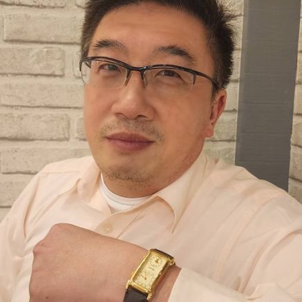 I'm a Japan Born Chinese & single. Founder for the Shanghai Walking Club for Everyone. More details on Facebook, if you want to learn more about me. Thanx!!!