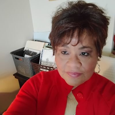 ✝️🇺🇲📖
🌺Cultivating Deeper Connections In An Unstable & Lonely World. I Walk By Faith Not By Sight!🕊️ 2 Cor.5:7.