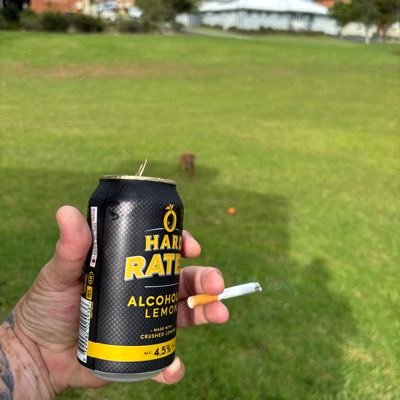 grubbamak's profile picture. nah