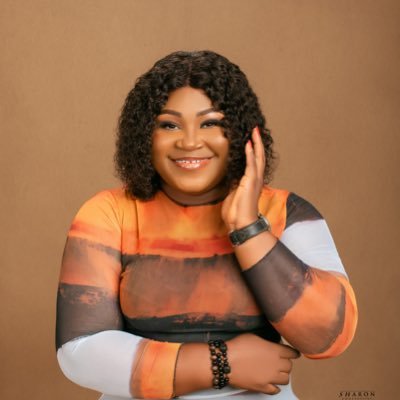 churoseOfficial's profile picture. proper Chels💙