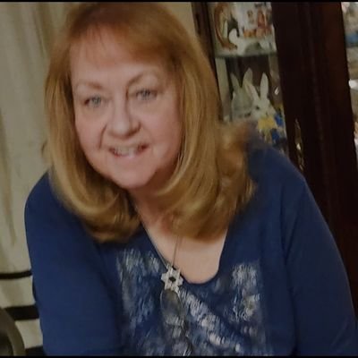 Nobody should be able to call the President bad names or acuse him of being a pedophile etc. they should be thrown in https://t.co/KGDTG1k2f2 respect or nothing at all