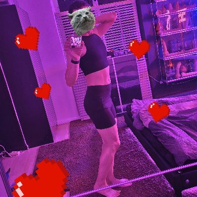 wormhole94's profile picture. Transgirl (pre OP) and Sizequeen 😊 currently at 9.1cm diameter!
Training my hole daily to take bigger toys!
Love wierd insertions, the messier and unusual, the