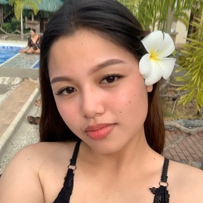 shastaprlt's profile picture. a mom.