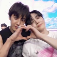 kavun •BLACK OUT• (@mellonyeollie) 's Twitter Profile Photo